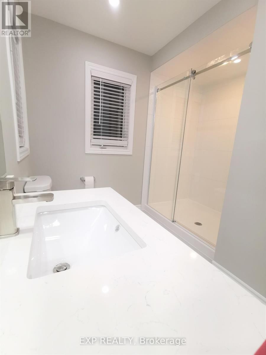












912 RUBICON PLACE

,
Ottawa,




Ontario
K2V0R1

