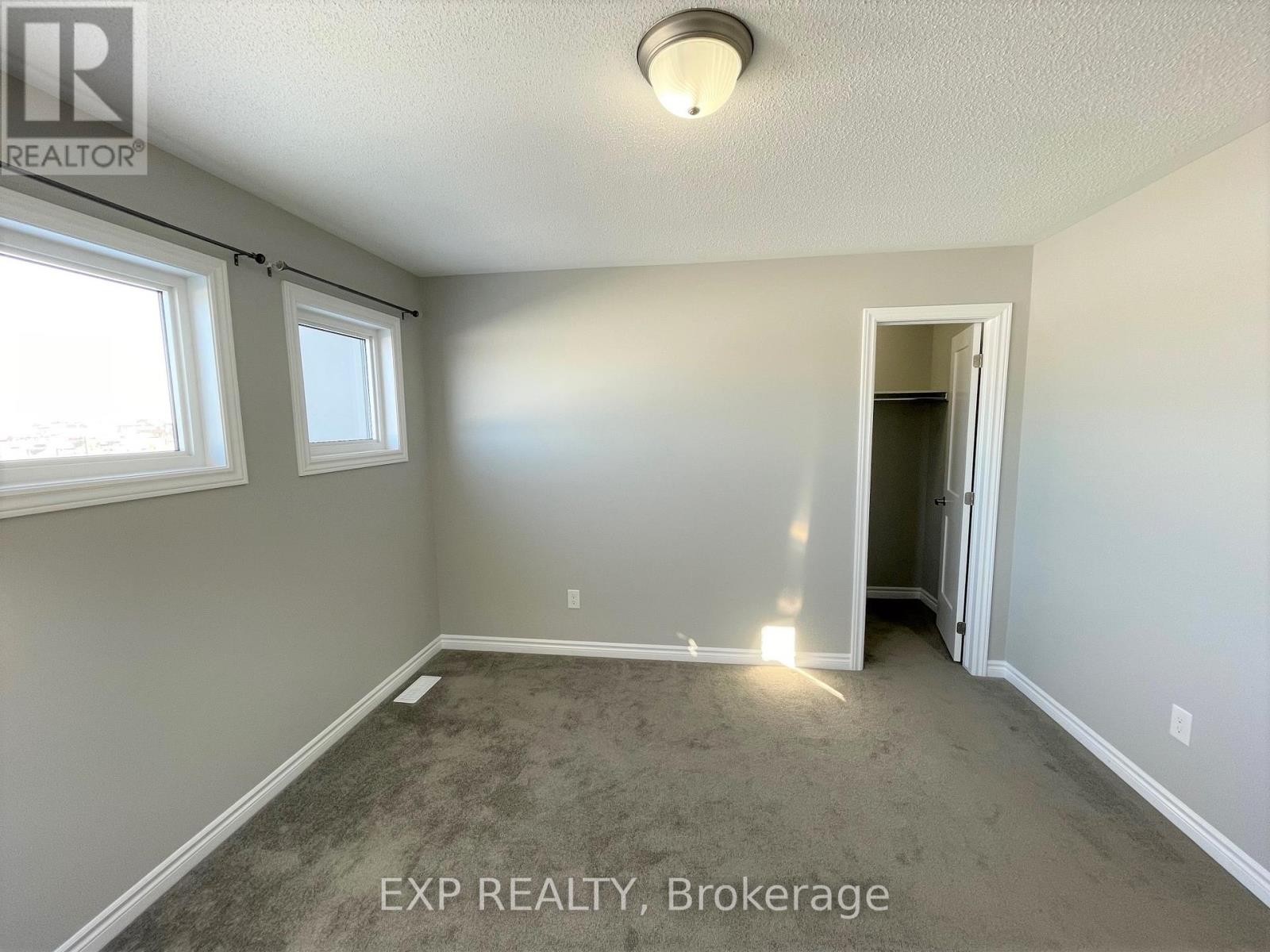 












912 RUBICON PLACE

,
Ottawa,




Ontario
K2V0R1

