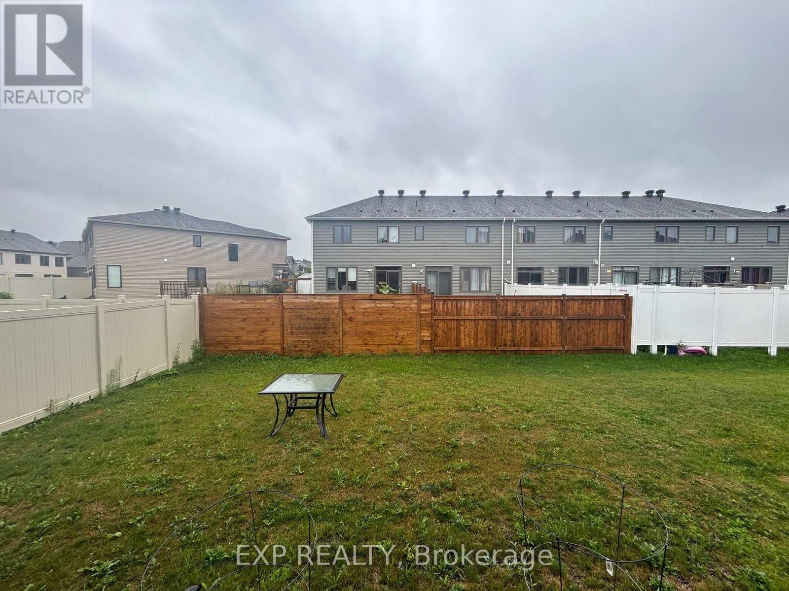 












912 RUBICON PLACE

,
Ottawa,




Ontario
K2V0R1

