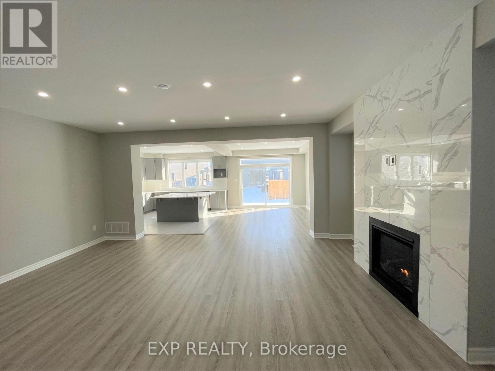 












912 RUBICON PLACE

,
Ottawa,




Ontario
K2V0R1

