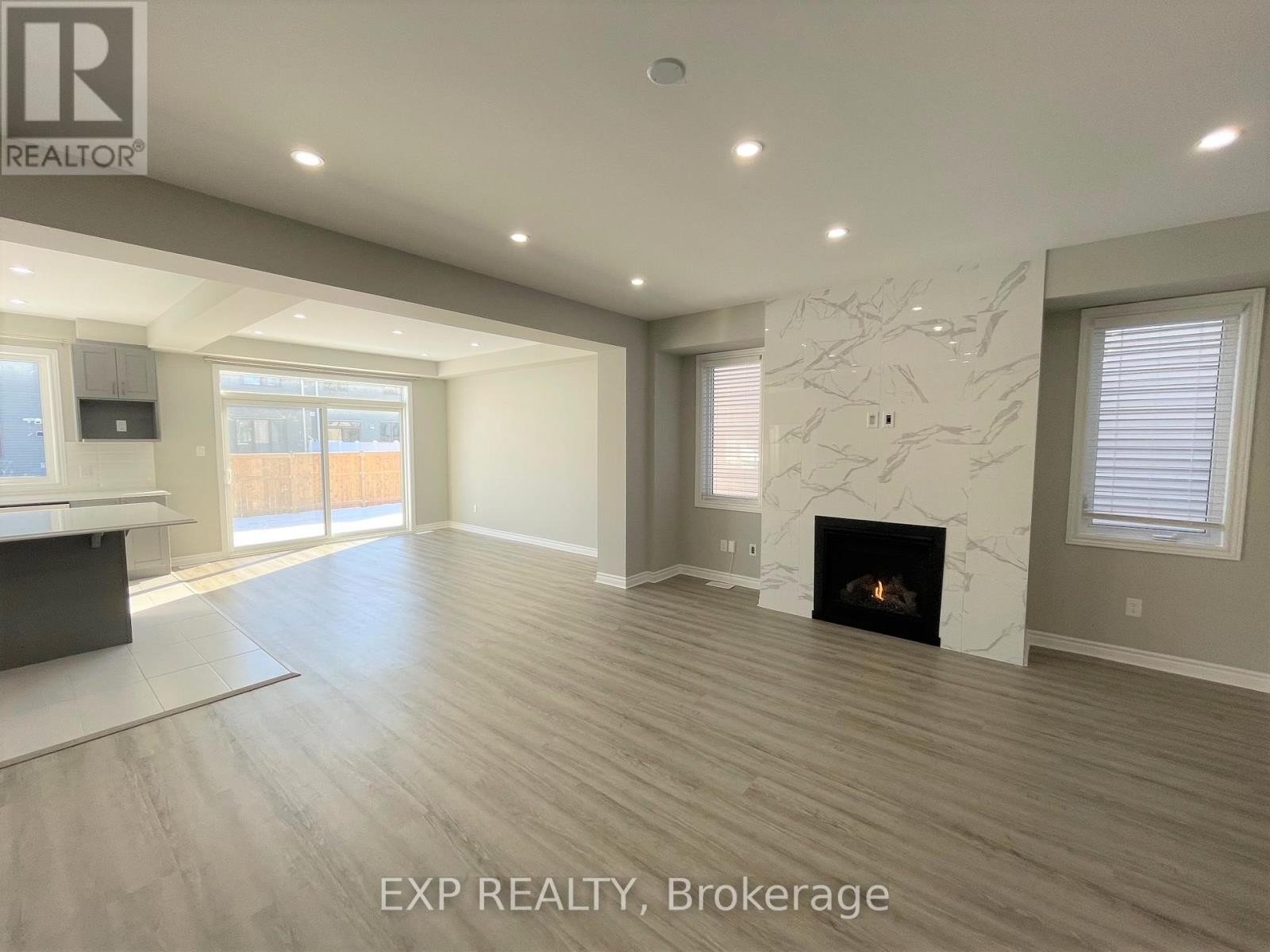












912 RUBICON PLACE

,
Ottawa,




Ontario
K2V0R1


