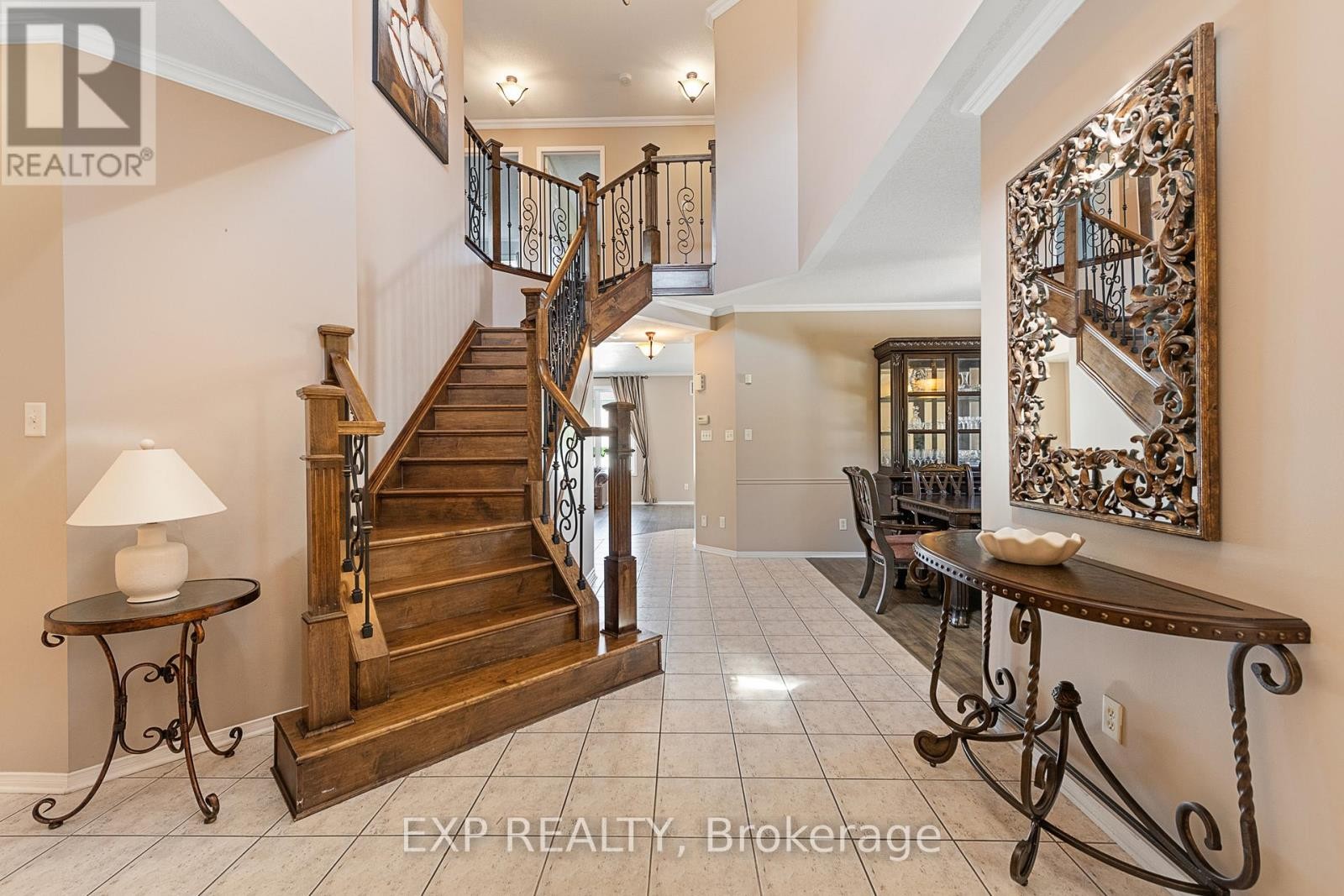 












2132 VALENCEVILLE CRESCENT

,
Ottawa,




Ontario
K4A4K4

