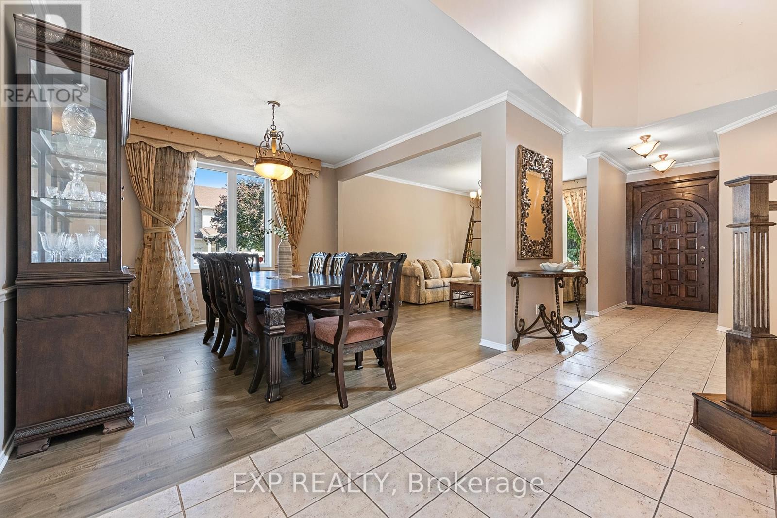 












2132 VALENCEVILLE CRESCENT

,
Ottawa,




Ontario
K4A4K4

