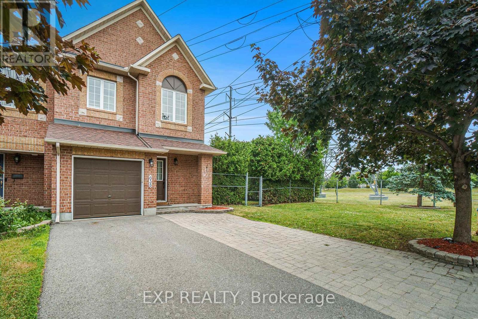 












638 CASABELLA DRIVE

,
Ottawa,




Ontario
K4A4G1

