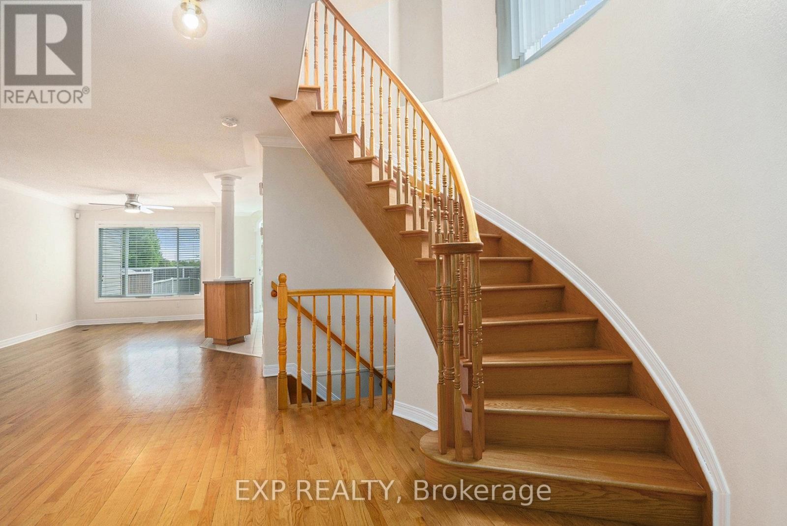 












638 CASABELLA DRIVE

,
Ottawa,




Ontario
K4A4G1

