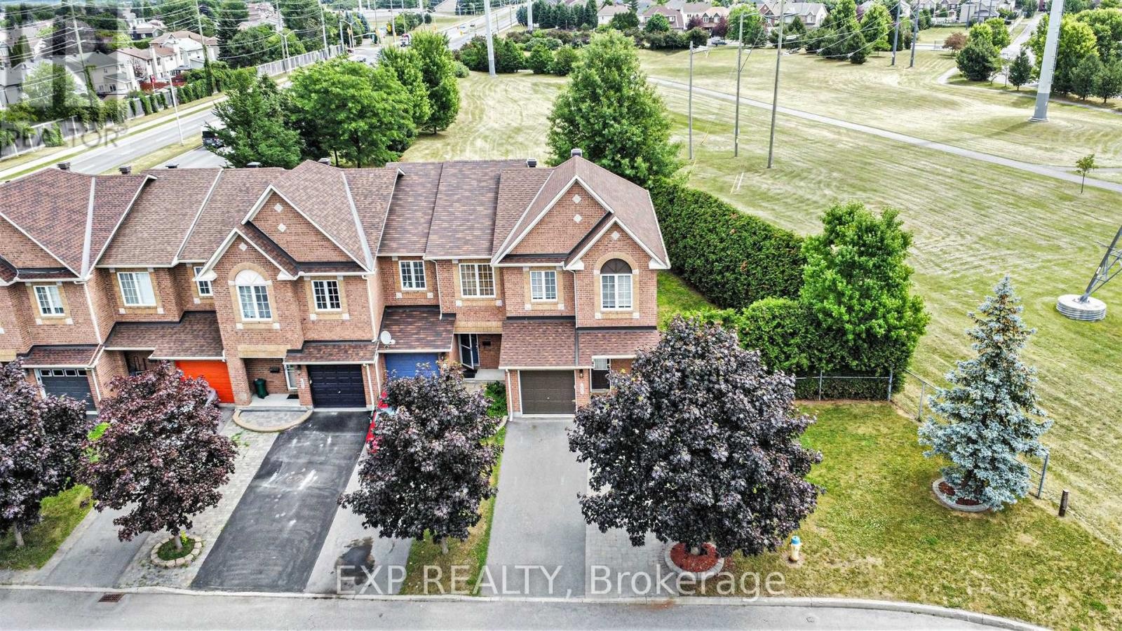 












638 CASABELLA DRIVE

,
Ottawa,




Ontario
K4A4G1

