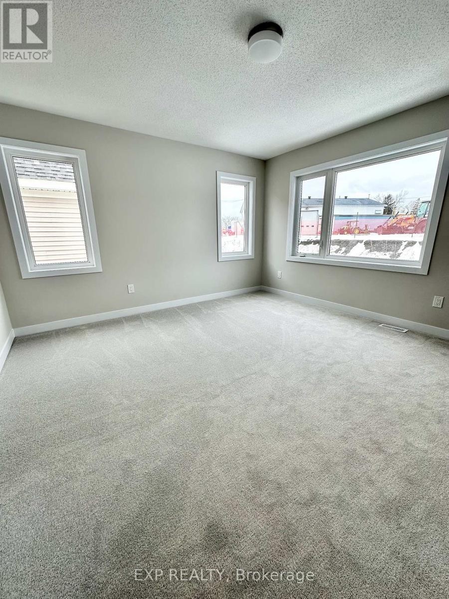 












91 PIZZICATO STREET

,
Ottawa,




Ontario
K1W0S3

