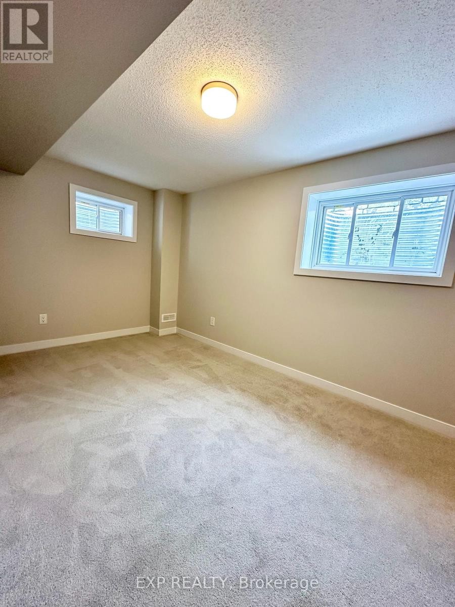 












91 PIZZICATO STREET

,
Ottawa,




Ontario
K1W0S3

