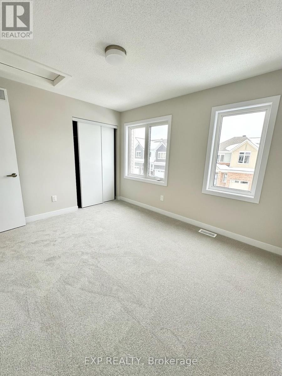 












91 PIZZICATO STREET

,
Ottawa,




Ontario
K1W0S3

