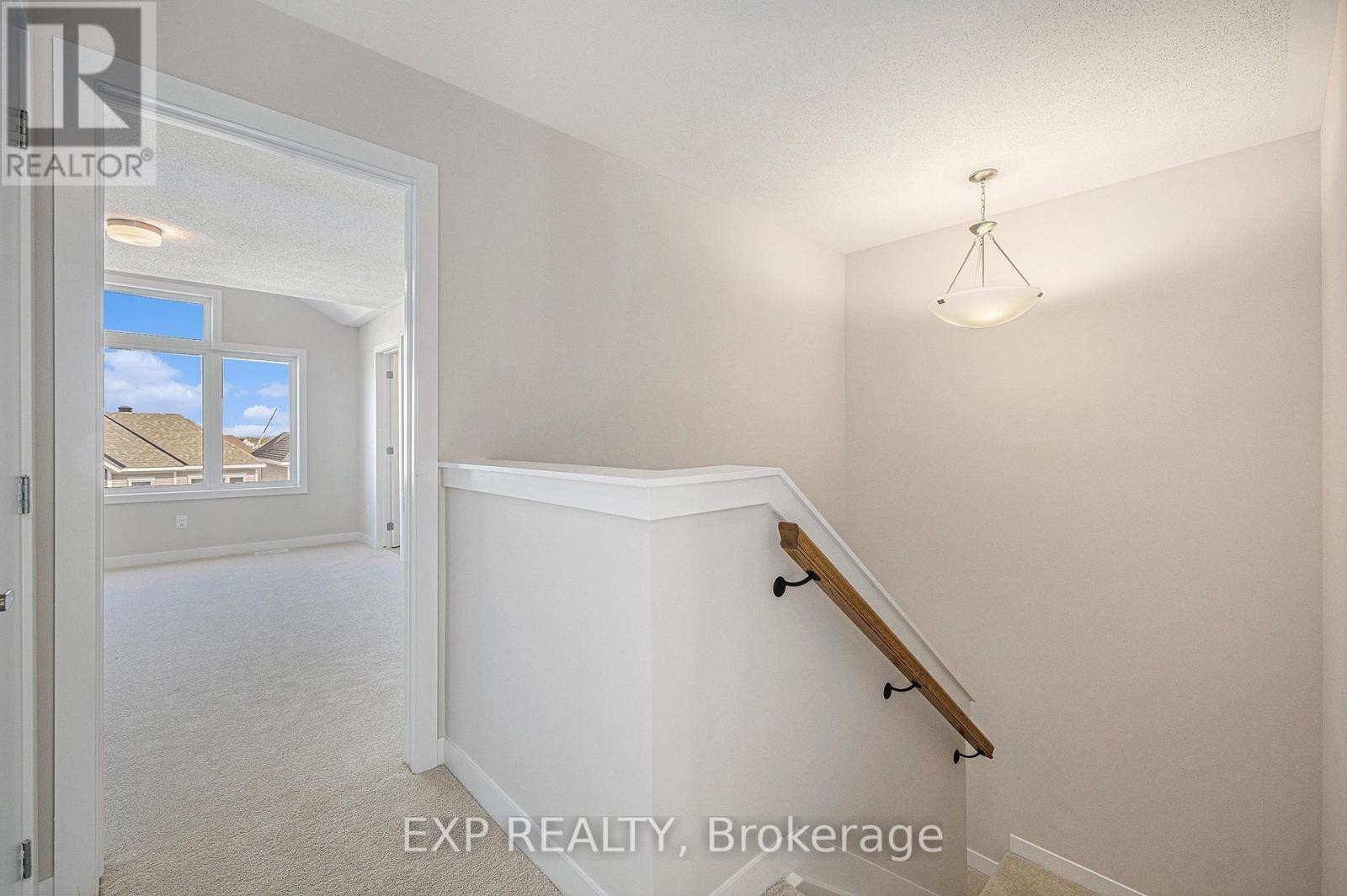 












364 APPALACHIAN CIRCLE

,
Ottawa,




Ontario
K2C3H2

