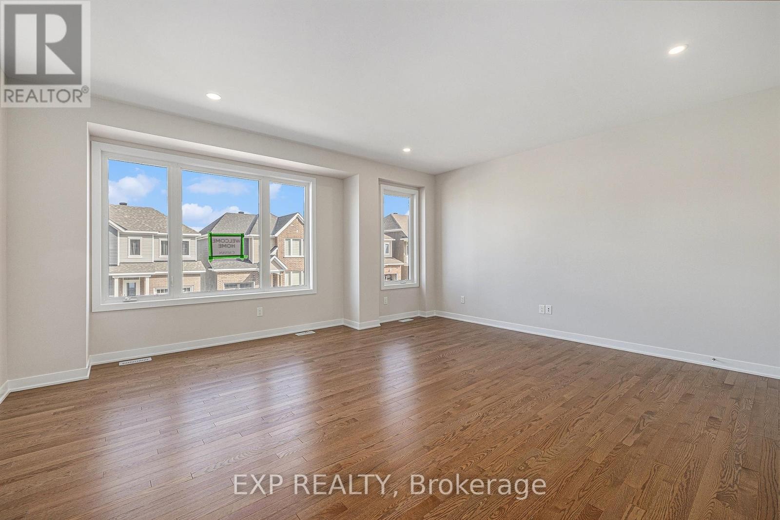 












364 APPALACHIAN CIRCLE

,
Ottawa,




Ontario
K2C3H2

