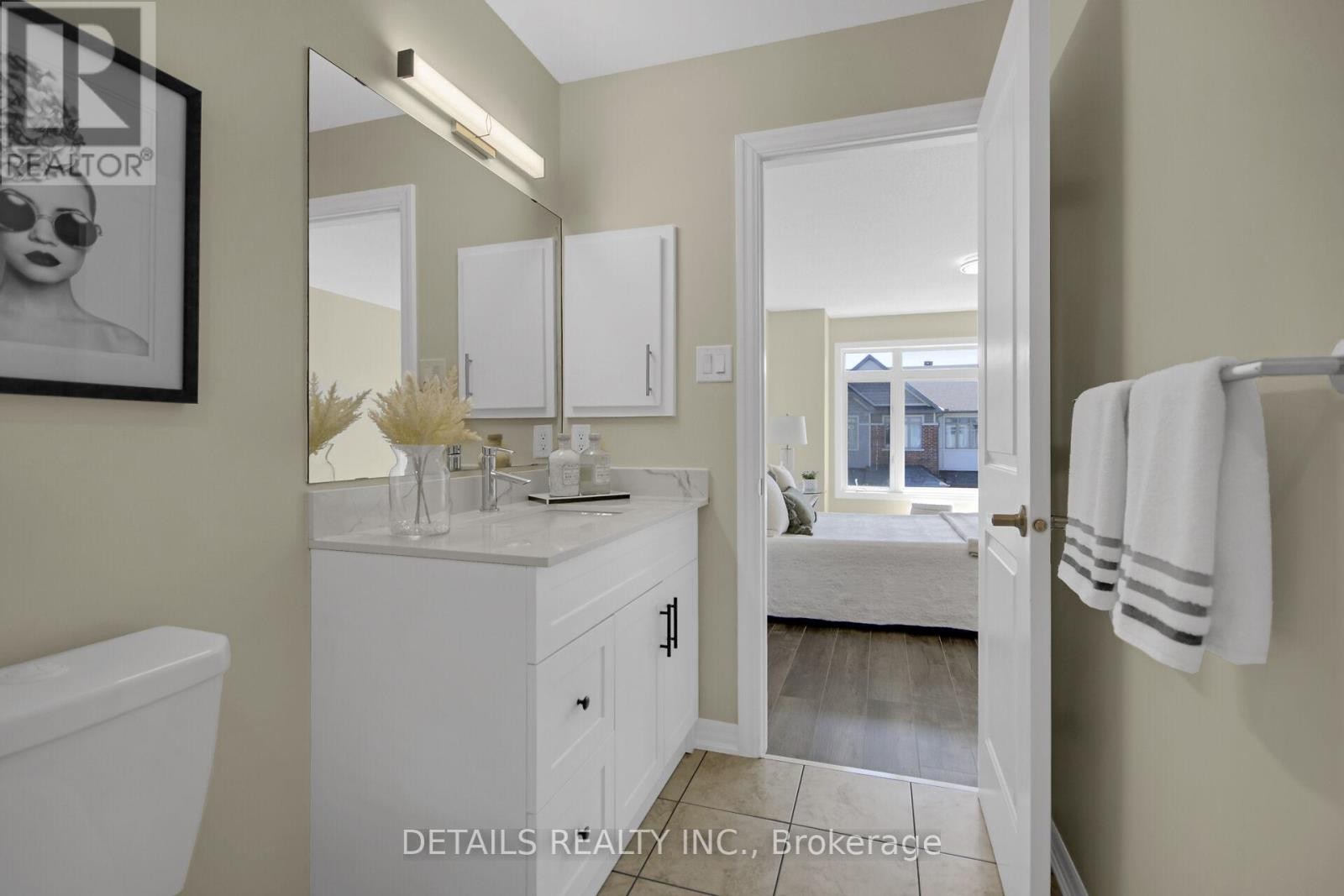 












136 OVERBERG WAY

,
Ottawa,




Ontario
K2S0V8

