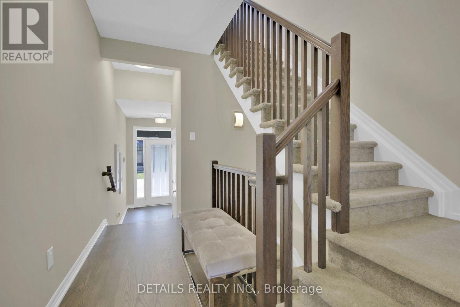 












136 OVERBERG WAY

,
Ottawa,




Ontario
K2S0V8

