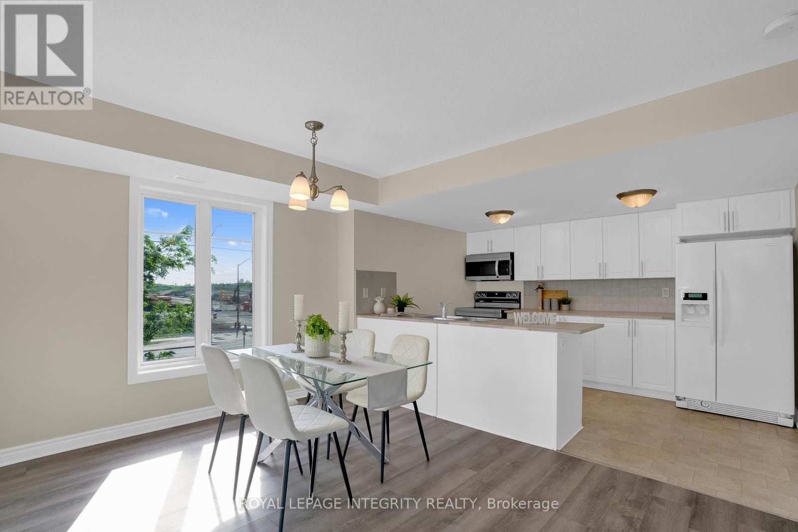 












D - 780 CHAPMAN MILLS DRIVE

,
Ottawa,




Ontario
K2J0V4

