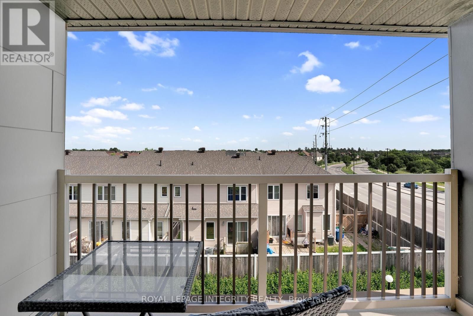 












D - 780 CHAPMAN MILLS DRIVE

,
Ottawa,




Ontario
K2J0V4

