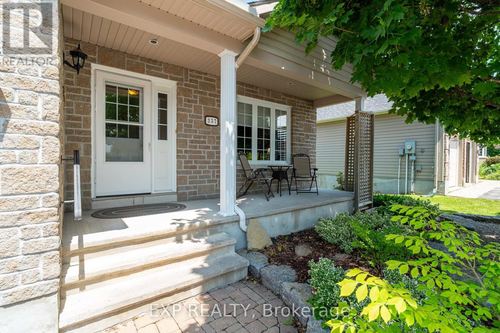 












357 JAMIESON STREET

,
Mississippi Mills,




Ontario
K0A1A0

