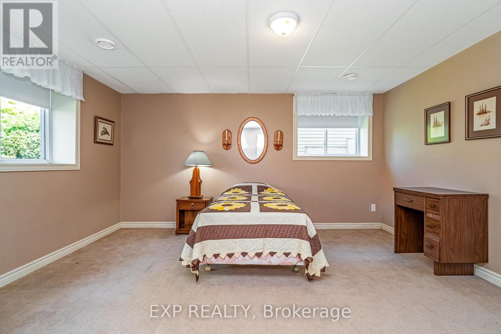 












357 JAMIESON STREET

,
Mississippi Mills,




Ontario
K0A1A0

