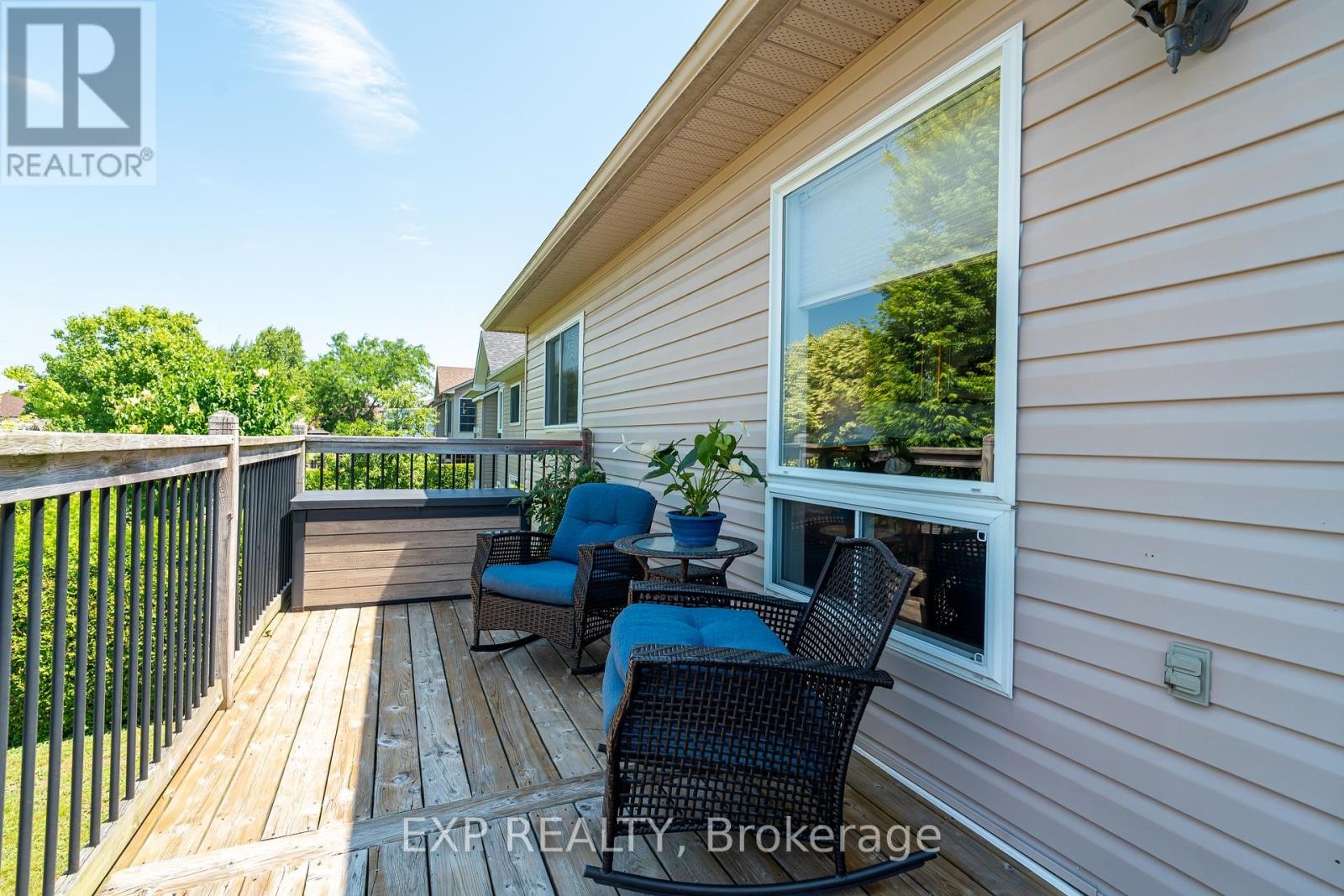 












357 JAMIESON STREET

,
Mississippi Mills,




Ontario
K0A1A0


