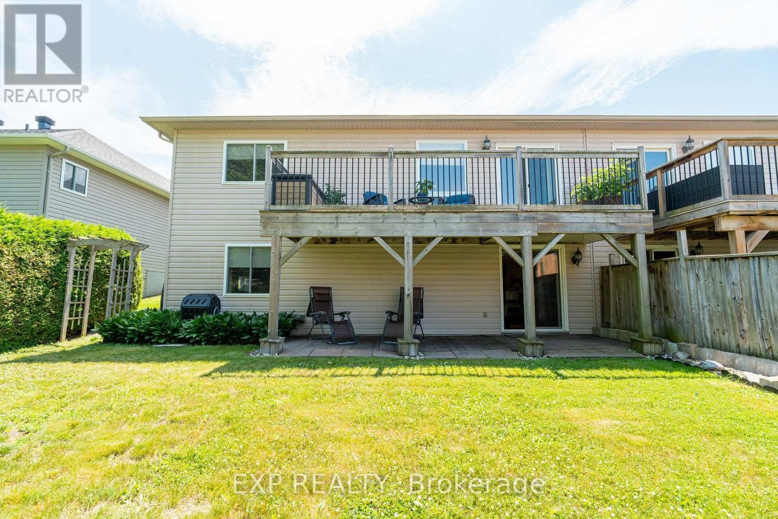 












357 JAMIESON STREET

,
Mississippi Mills,




Ontario
K0A1A0

