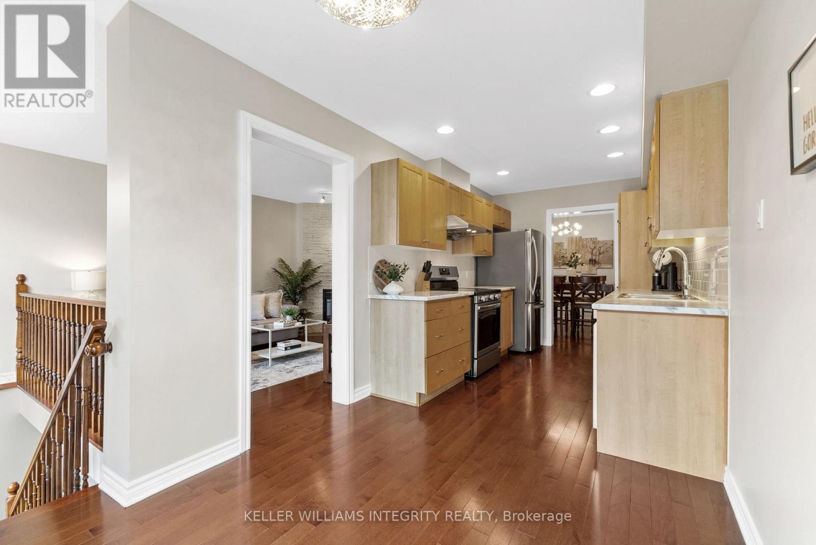 












202 BOOKTON PLACE

,
Ottawa,




Ontario
K1V2H3

