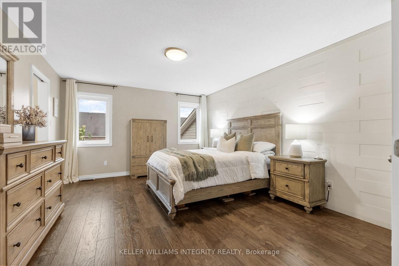 












202 BOOKTON PLACE

,
Ottawa,




Ontario
K1V2H3


