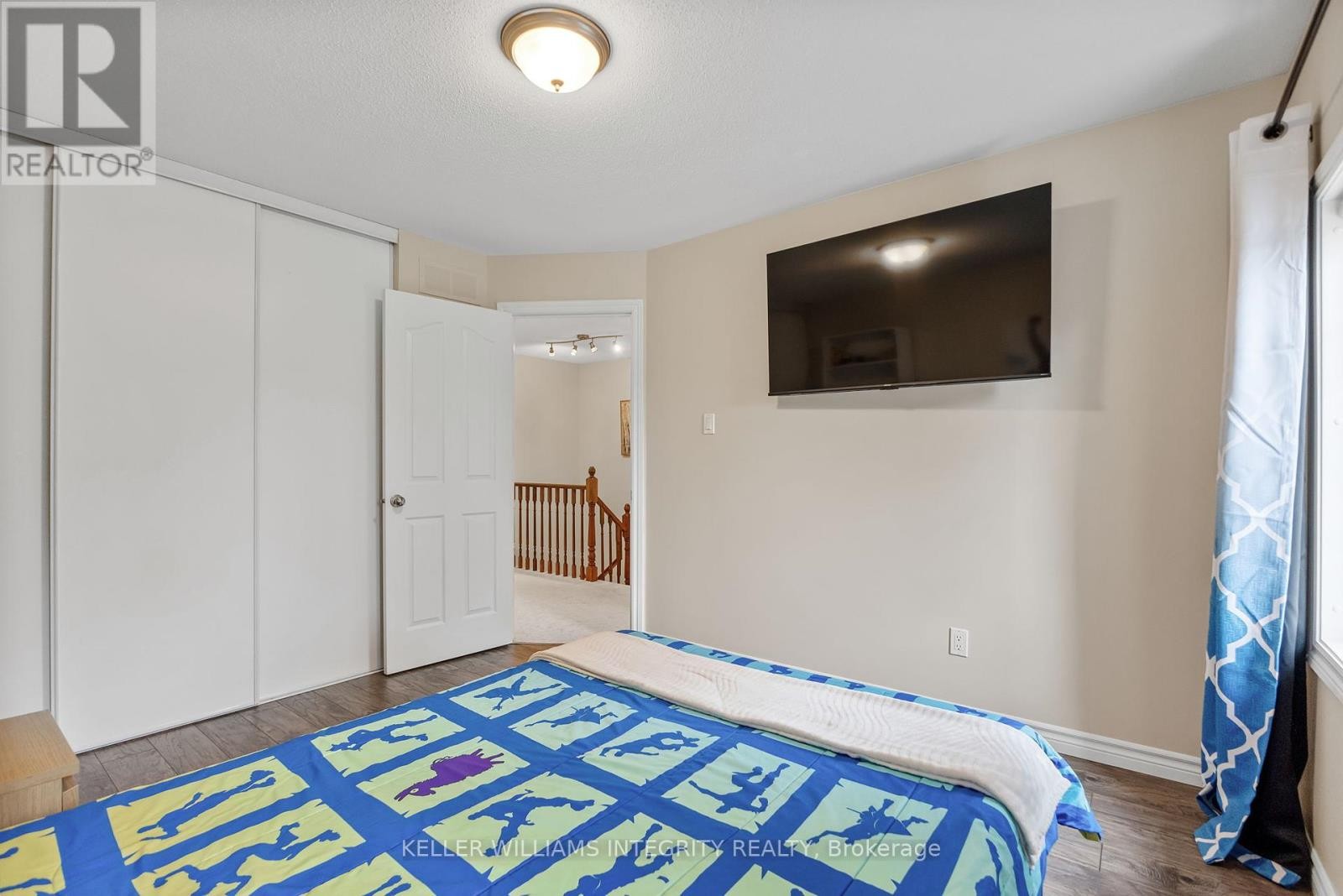 












202 BOOKTON PLACE

,
Ottawa,




Ontario
K1V2H3

