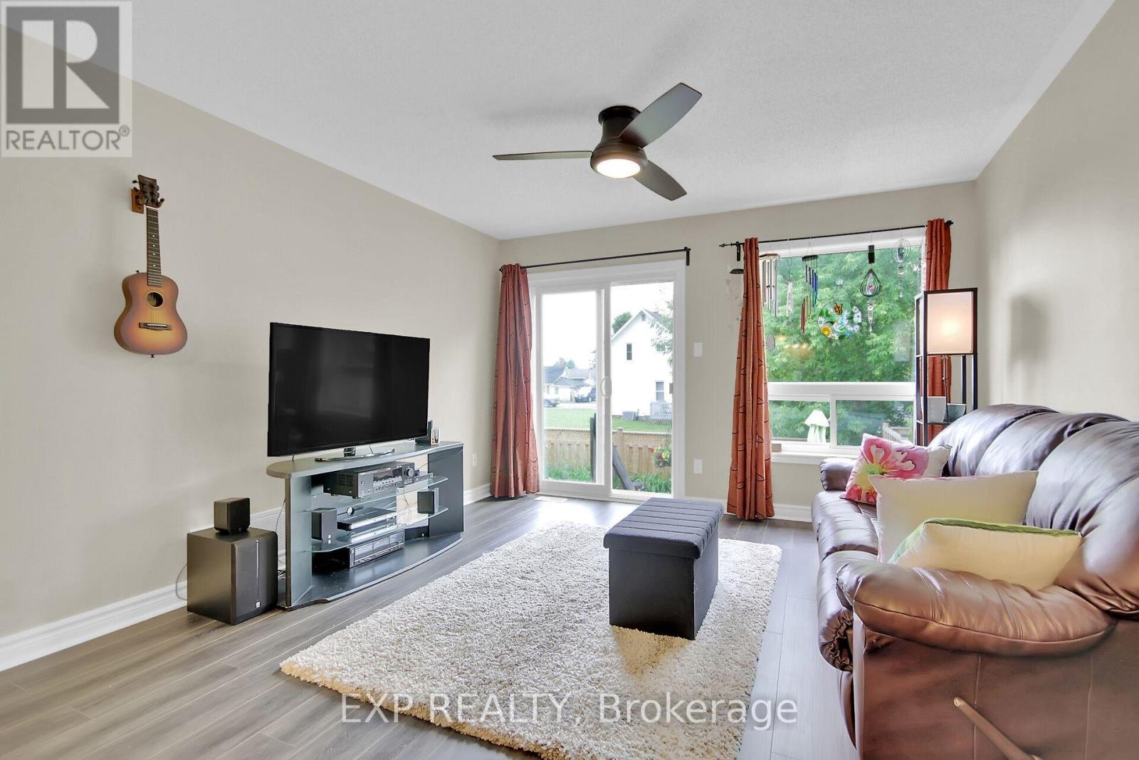 












332 FINNER COURT

,
Mississippi Mills,




Ontario
K0A1A0

