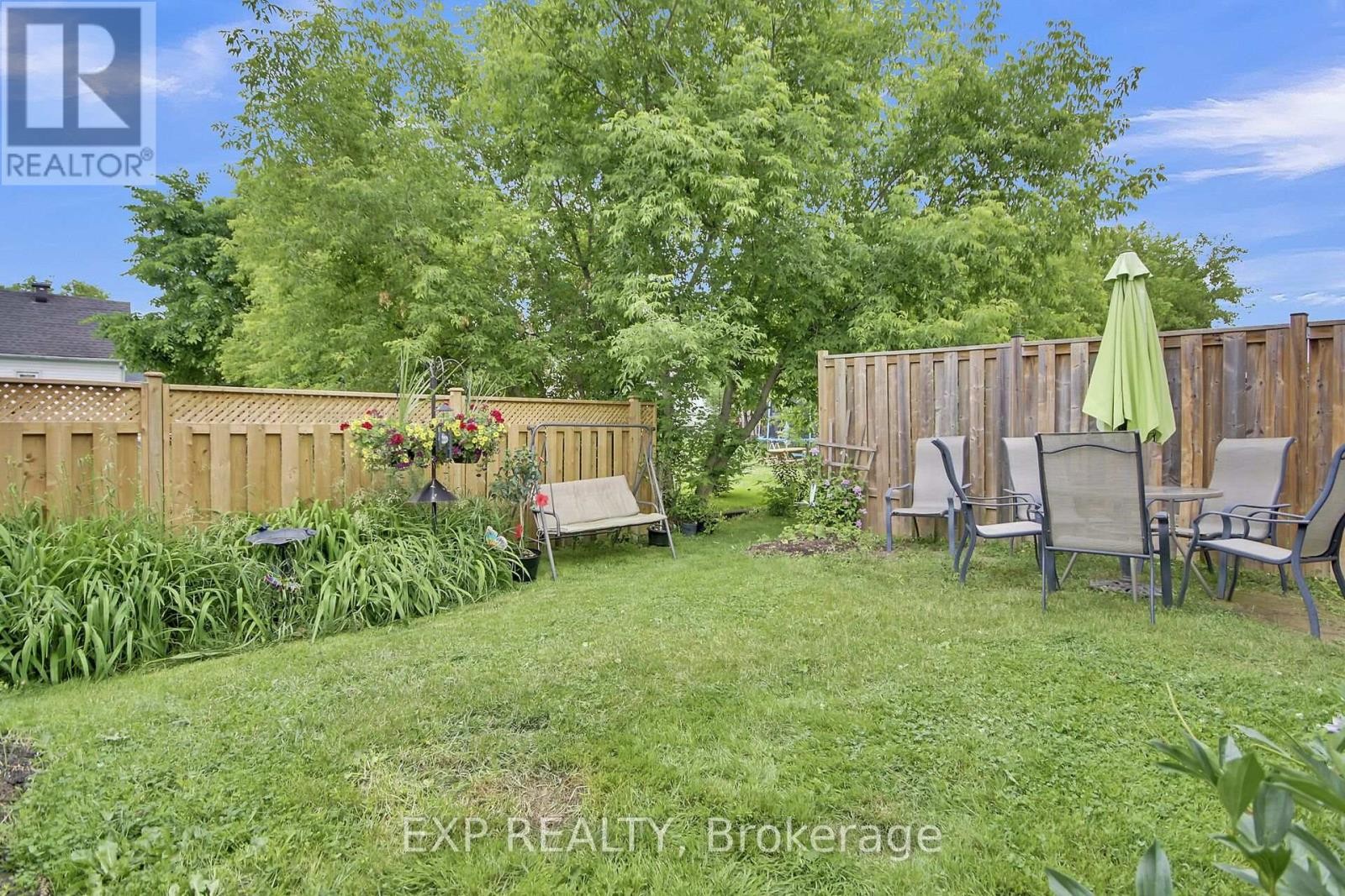 












332 FINNER COURT

,
Mississippi Mills,




Ontario
K0A1A0


