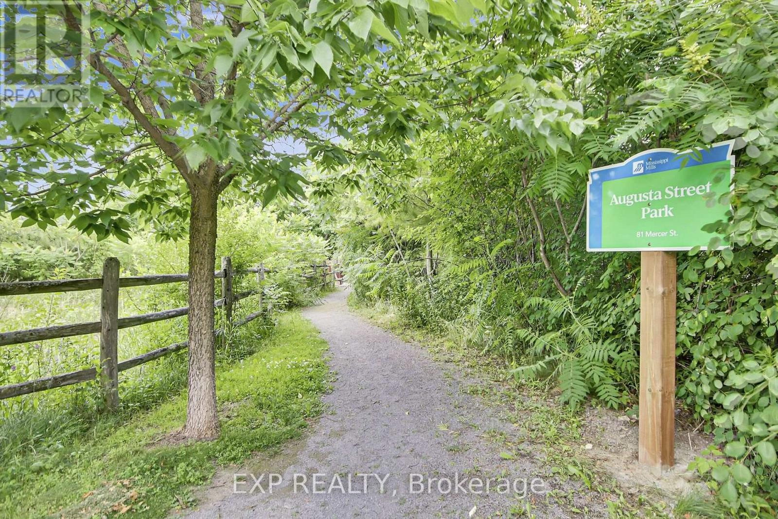 












332 FINNER COURT

,
Mississippi Mills,




Ontario
K0A1A0

