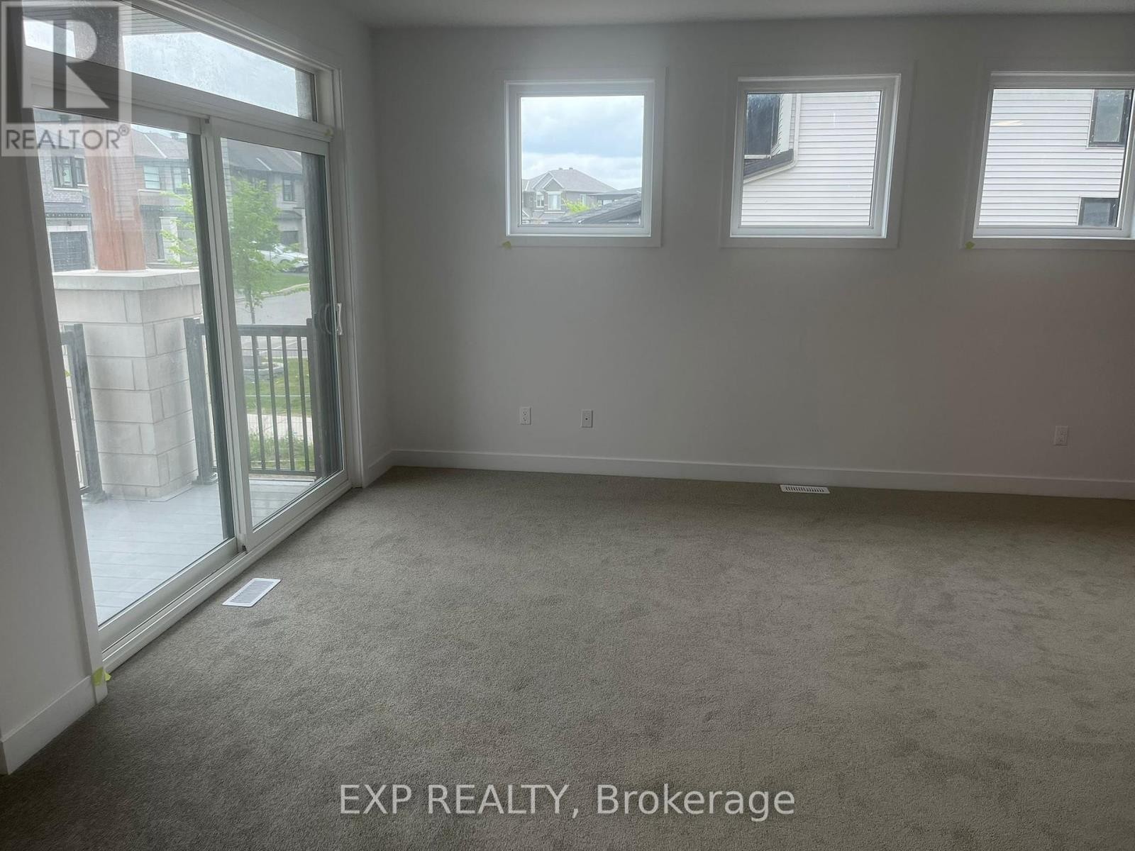 












E - 230 PINGWI PLACE

,
Ottawa,




Ontario
K1X0E9

