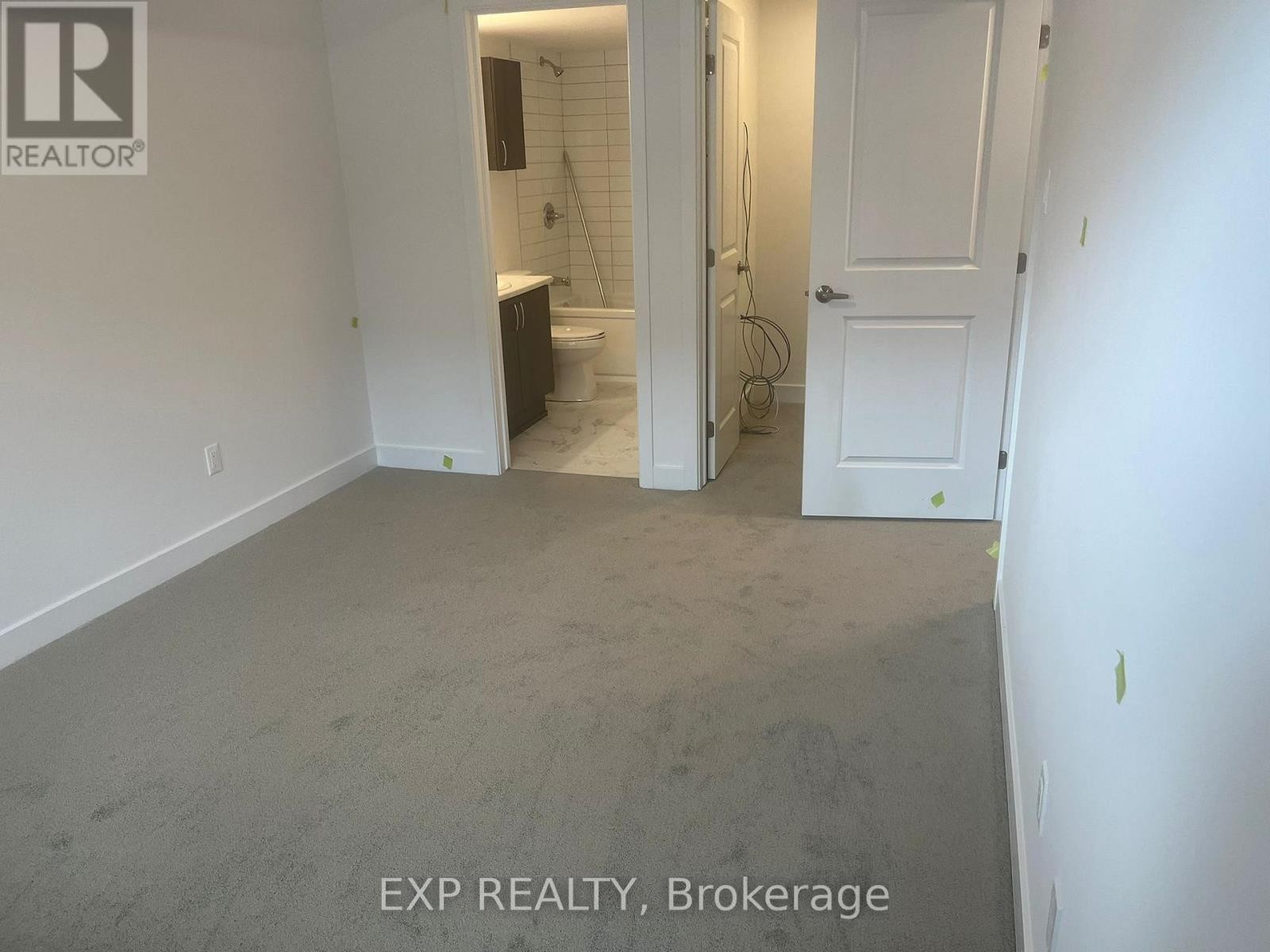 












E - 230 PINGWI PLACE

,
Ottawa,




Ontario
K1X0E9

