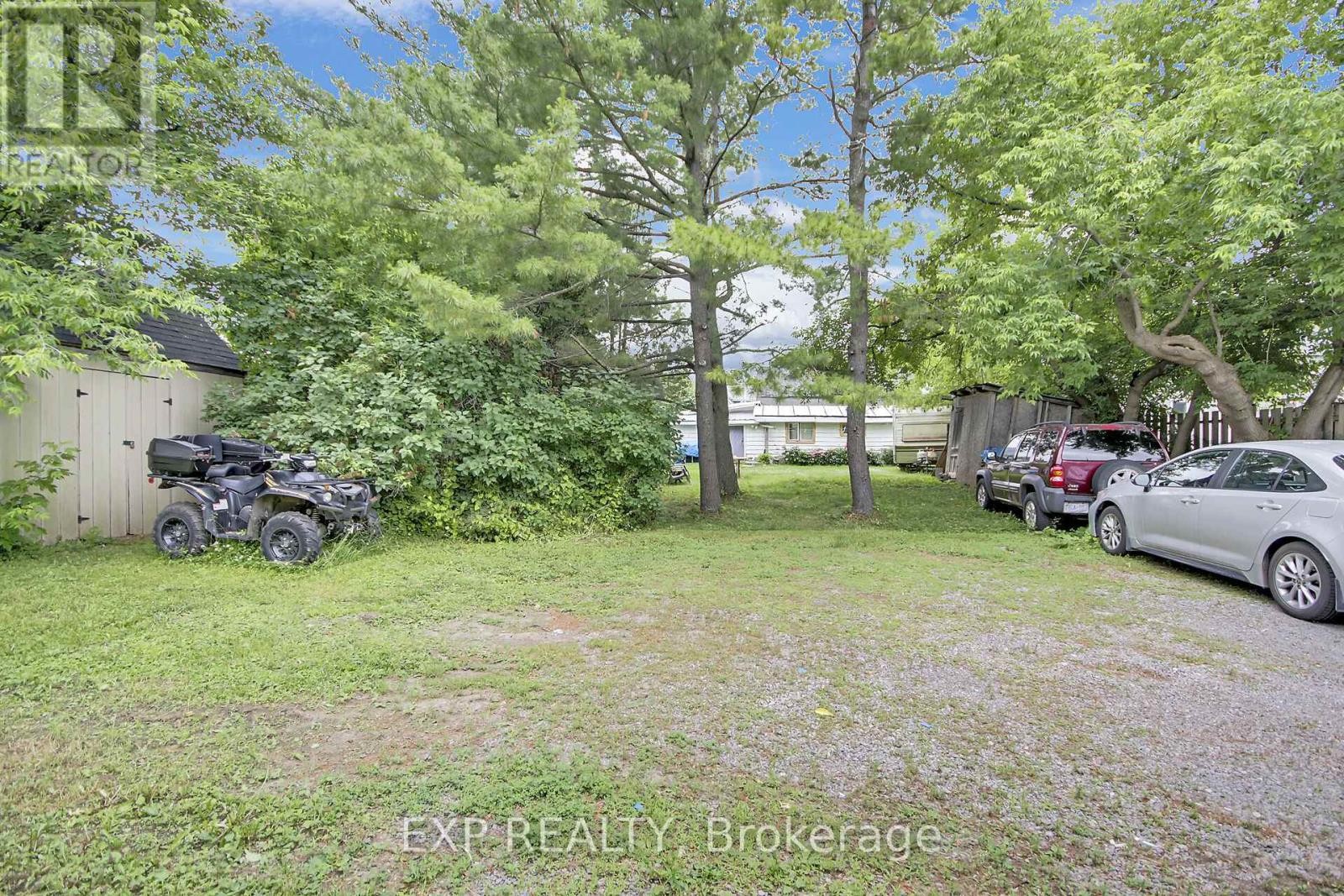 












120 MAIN STREET E

,
Mississippi Mills,




Ontario
K0A1A0

