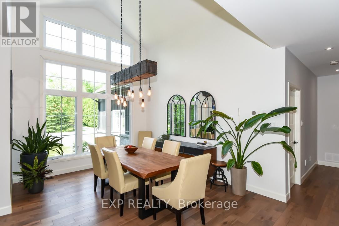 












1579 ROLLIN ROAD

,
Clarence-Rockland,




Ontario
K0A3N0

