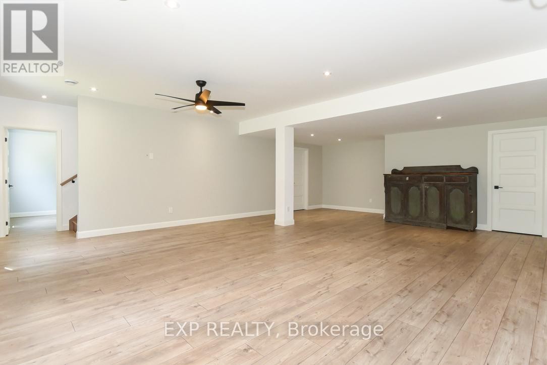 












1579 ROLLIN ROAD

,
Clarence-Rockland,




Ontario
K0A3N0

