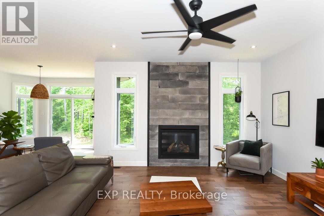 












1579 ROLLIN ROAD

,
Clarence-Rockland,




Ontario
K0A3N0

