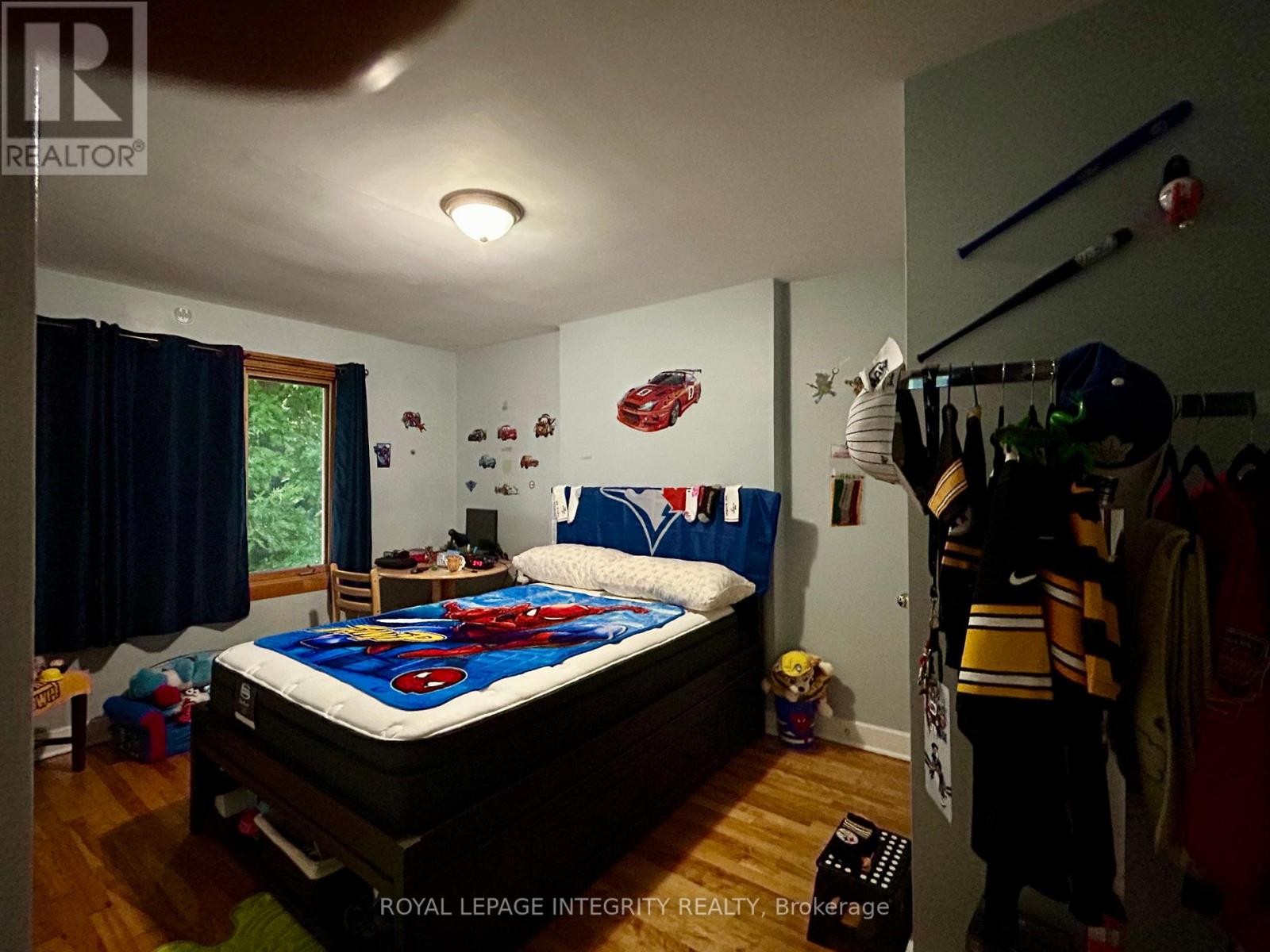 












1350 LEASIDE AVENUE

,
Ottawa,




Ontario
K1Z7R1

