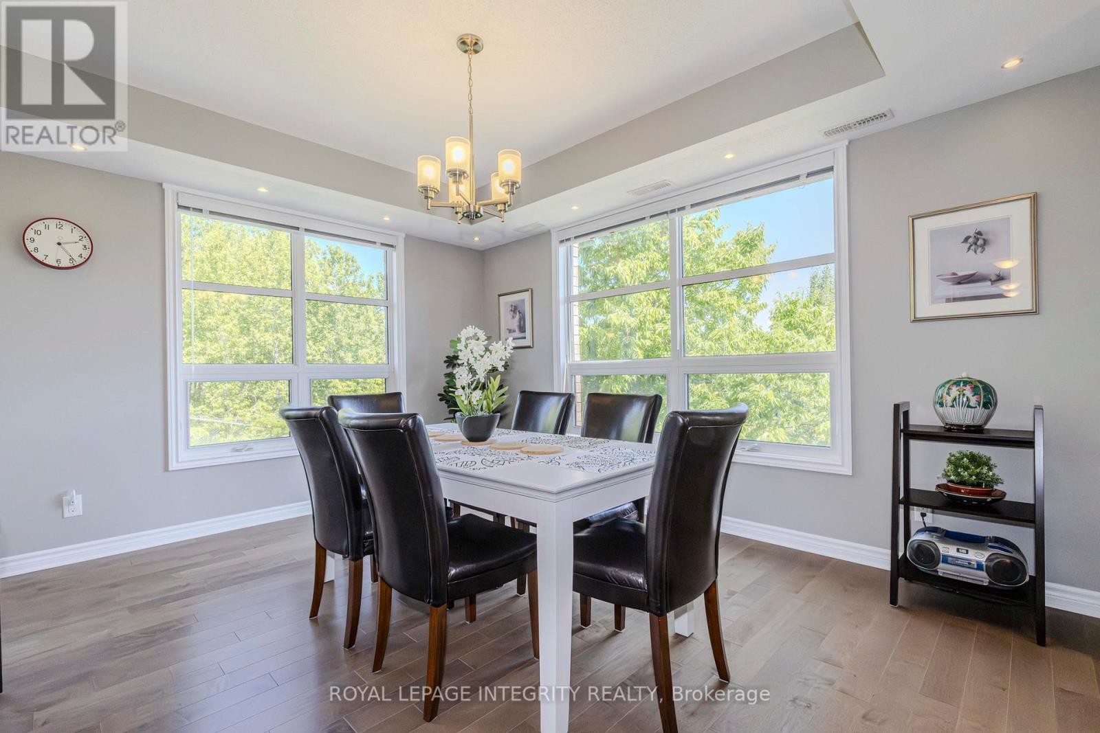 












205 - 200 TITANIUM PRIVATE

,
Ottawa,




Ontario
K1C0B9

