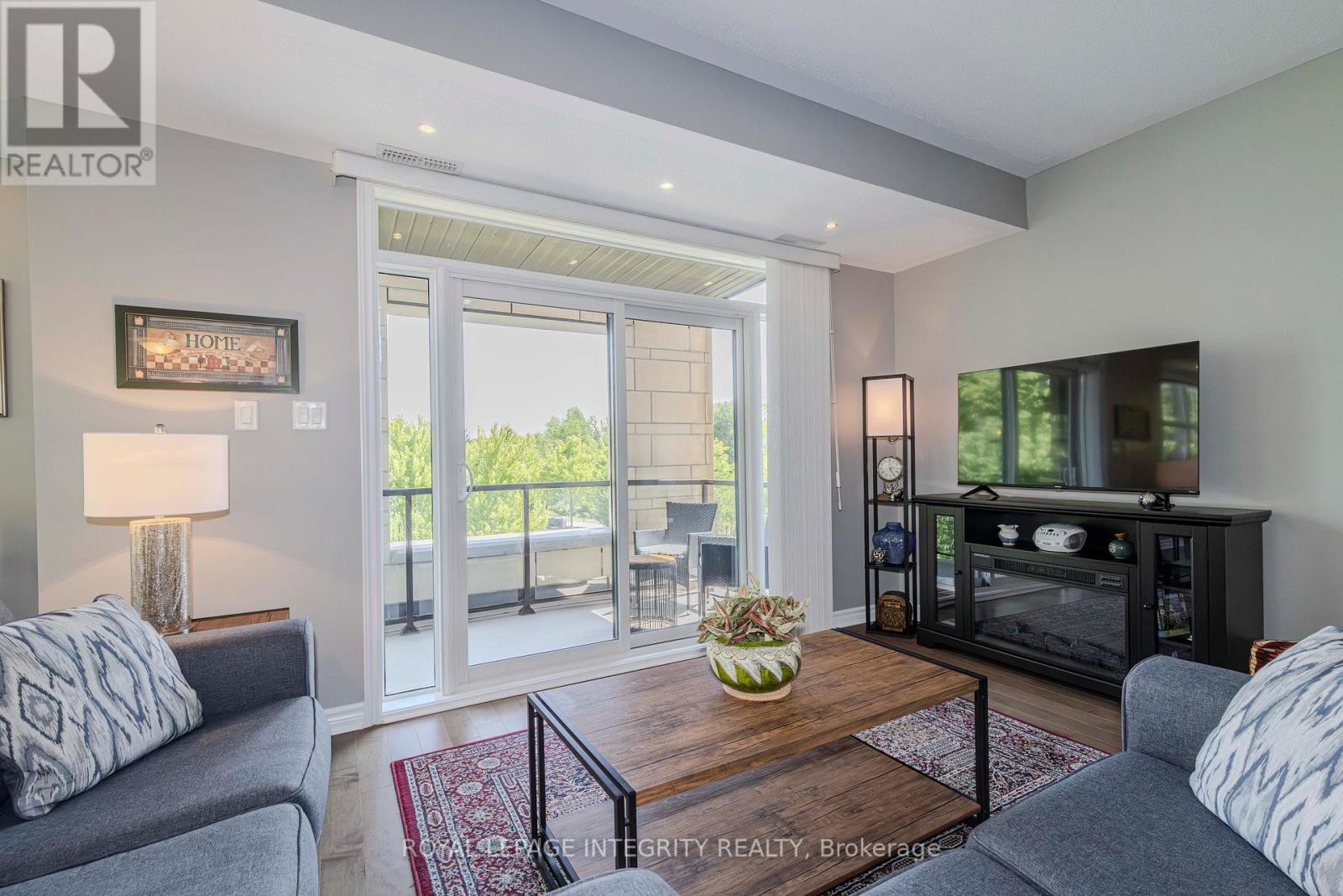 












205 - 200 TITANIUM PRIVATE

,
Ottawa,




Ontario
K1C0B9

