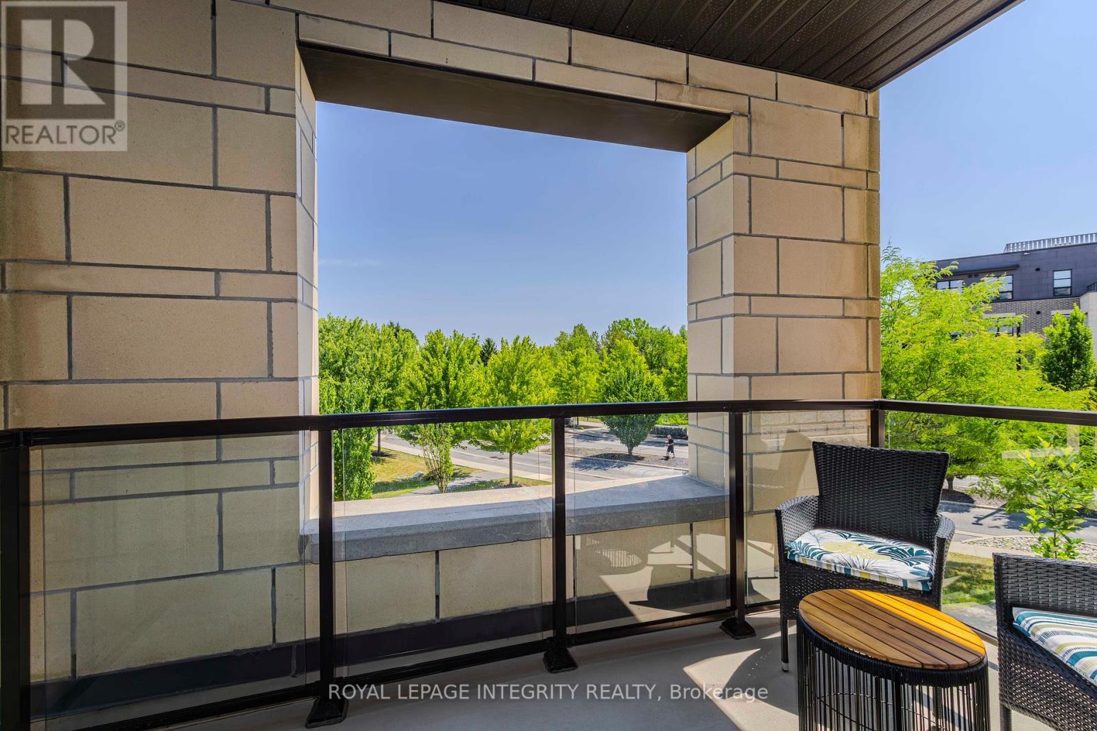 












205 - 200 TITANIUM PRIVATE

,
Ottawa,




Ontario
K1C0B9

