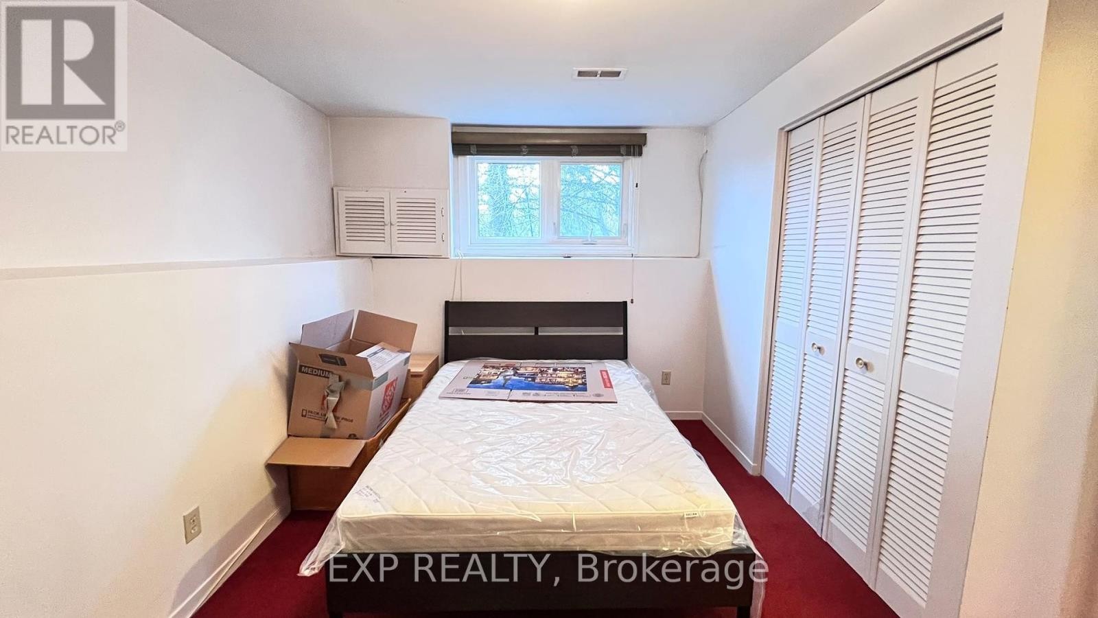 












960 CAHILL DRIVE

,
Ottawa,




Ontario
K1V9H8

