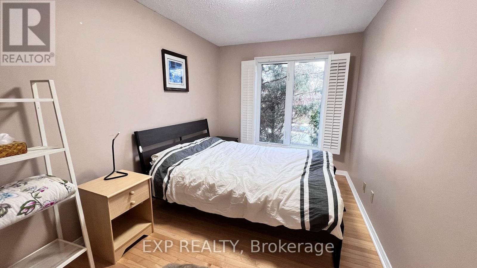 












960 CAHILL DRIVE

,
Ottawa,




Ontario
K1V9H8

