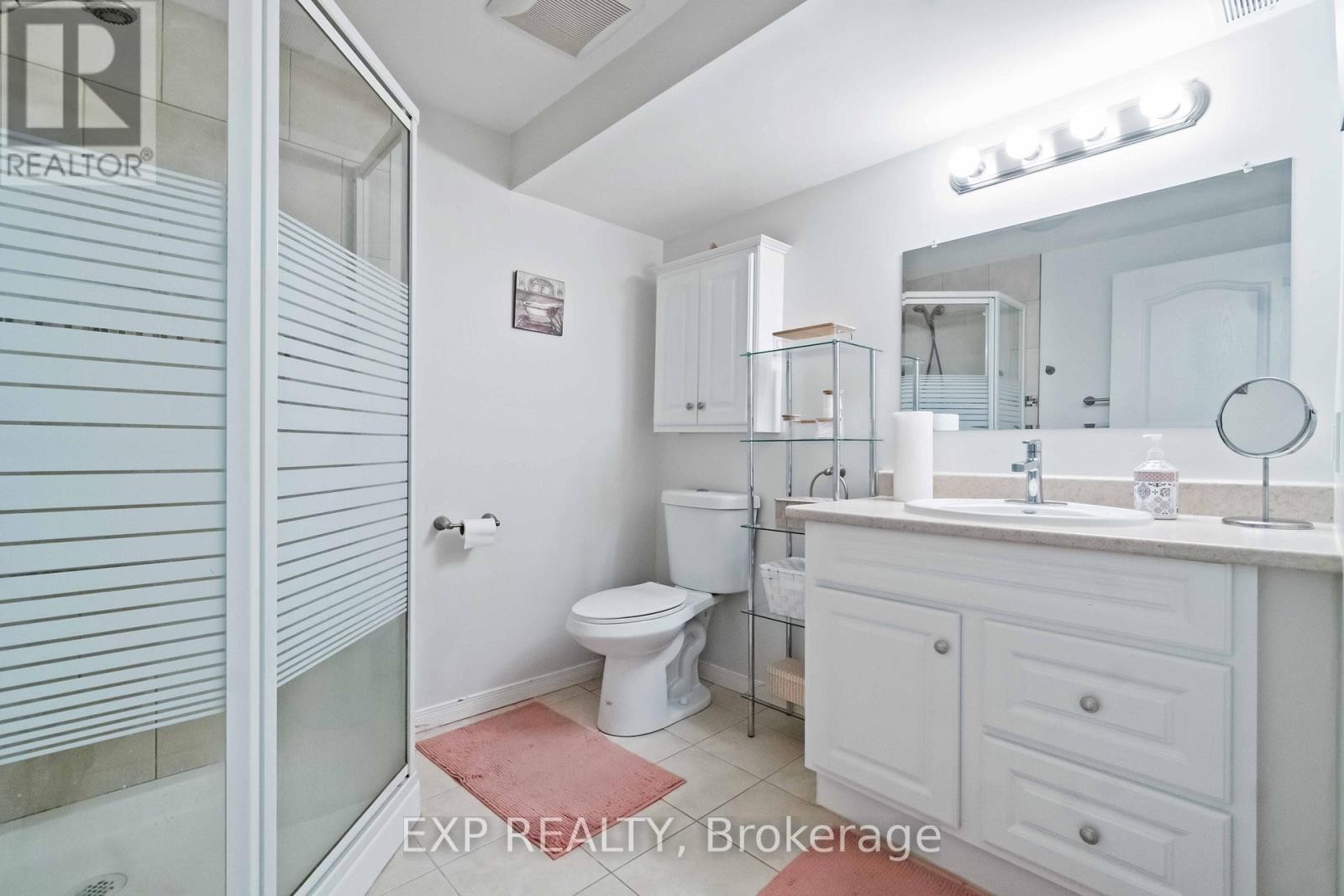 












104 YORKBERRY GATE

,
Ottawa,




Ontario
K1V1Z1

