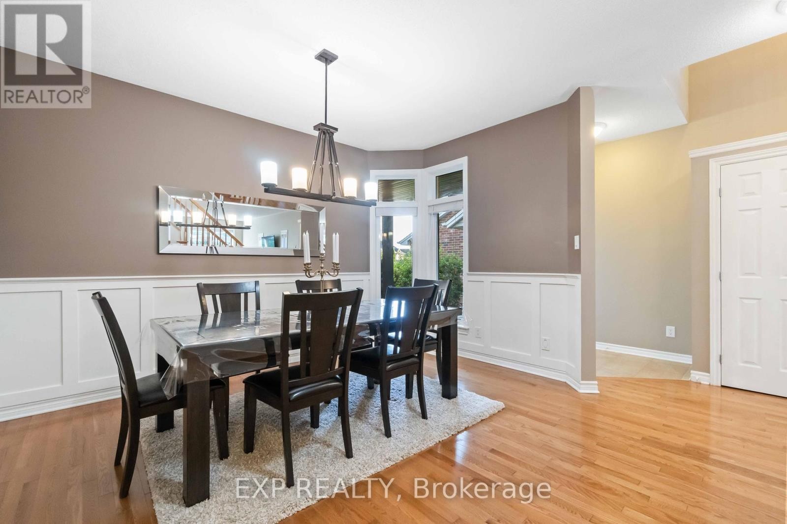 












90 CEDAR VALLEY DRIVE

,
Ottawa,




Ontario
K2M3A3

