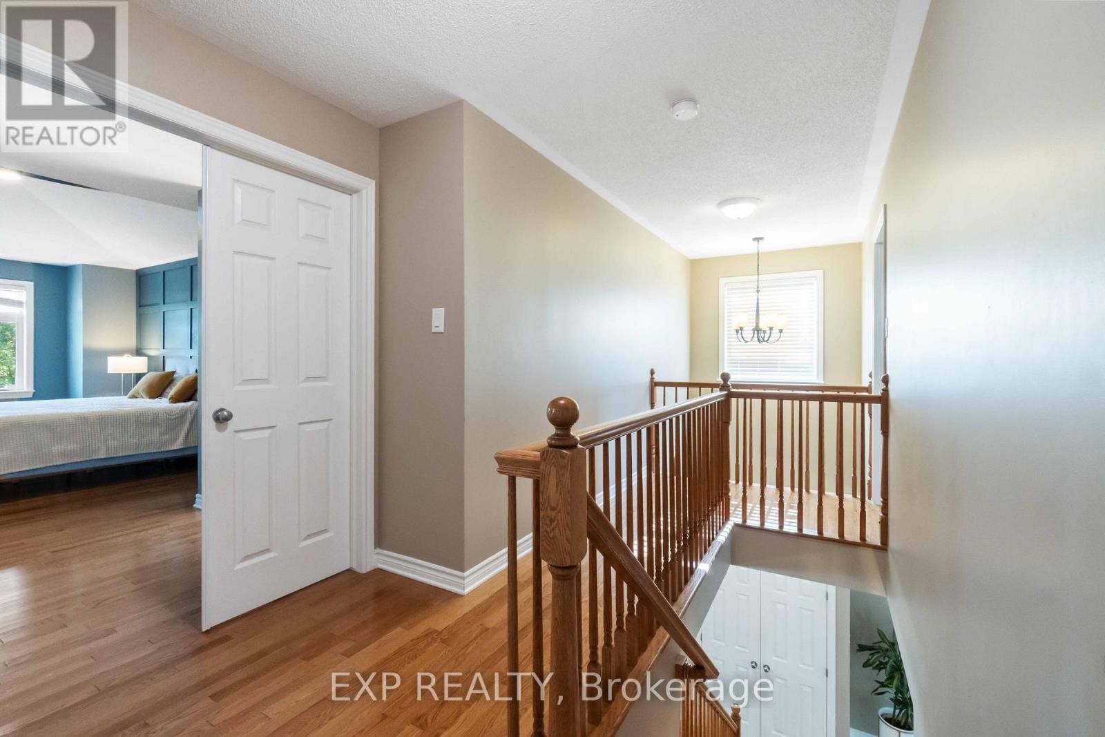 












90 CEDAR VALLEY DRIVE

,
Ottawa,




Ontario
K2M3A3

