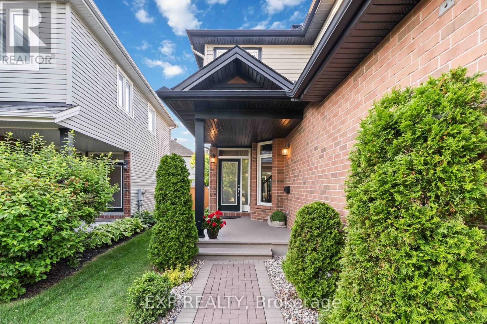 












90 CEDAR VALLEY DRIVE

,
Ottawa,




Ontario
K2M3A3

