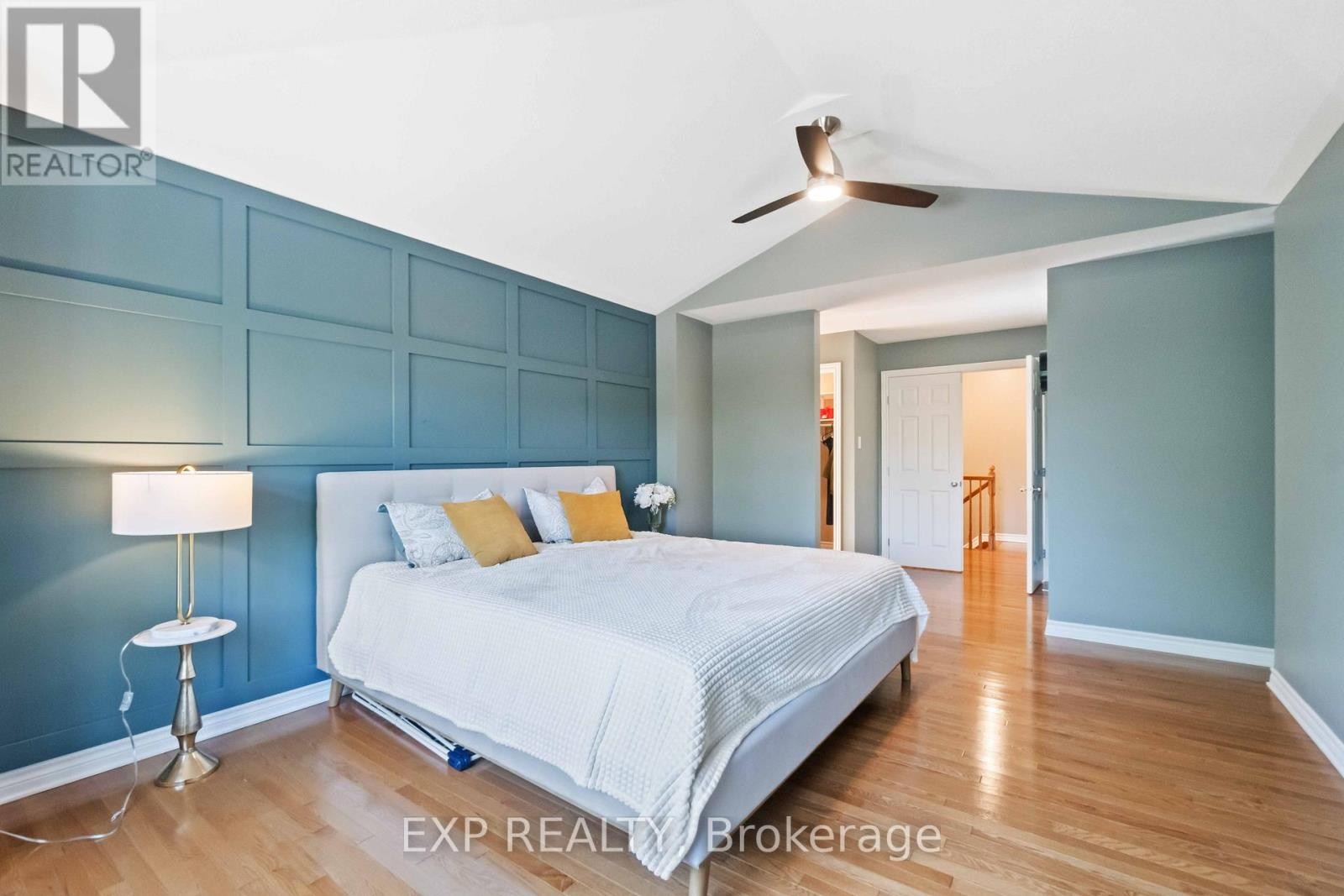 












90 CEDAR VALLEY DRIVE

,
Ottawa,




Ontario
K2M3A3

