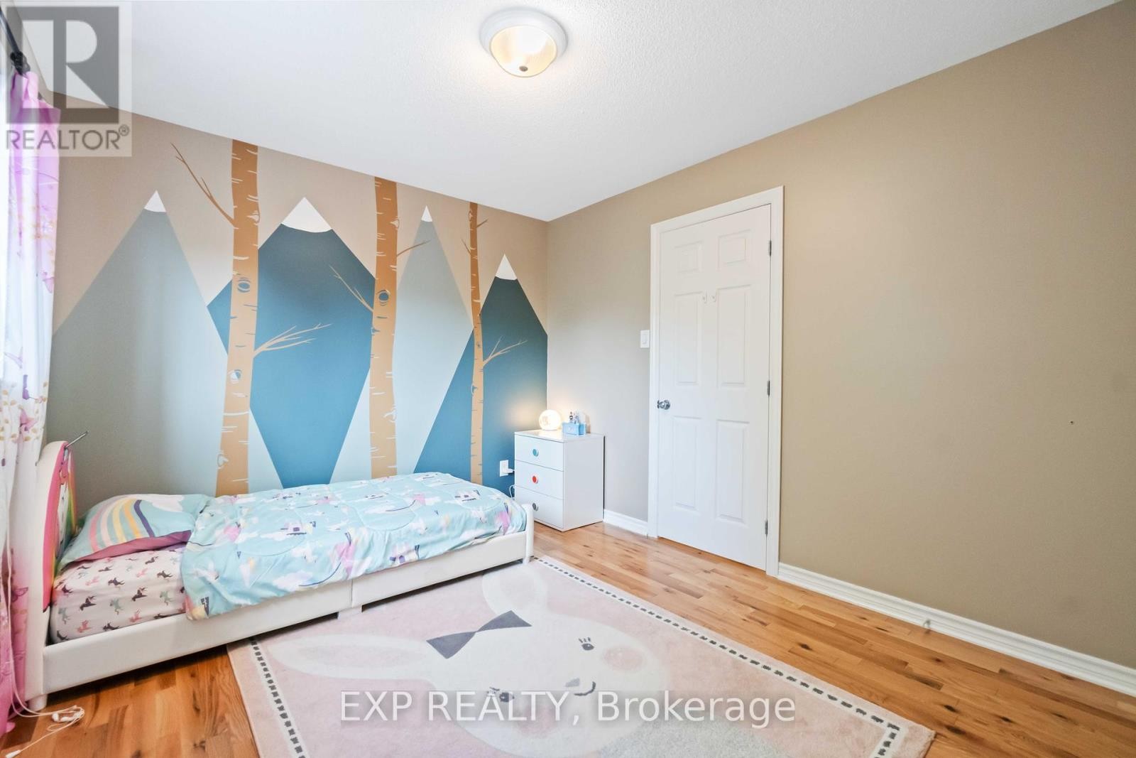 












90 CEDAR VALLEY DRIVE

,
Ottawa,




Ontario
K2M3A3

