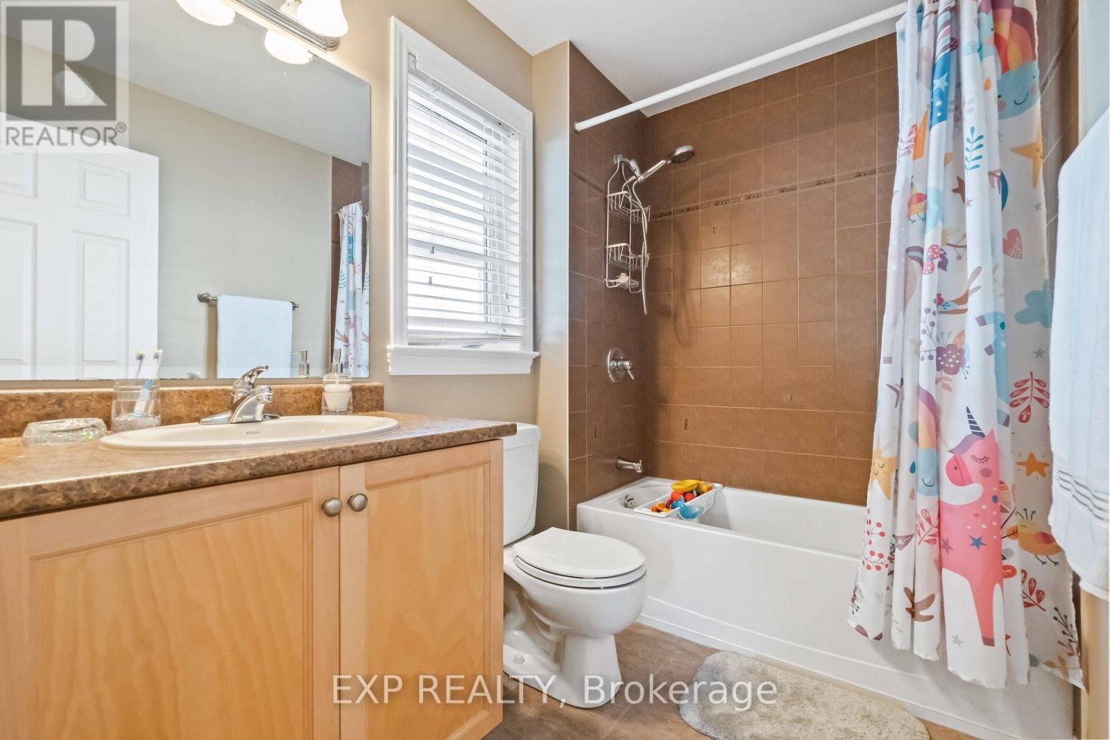 












90 CEDAR VALLEY DRIVE

,
Ottawa,




Ontario
K2M3A3

