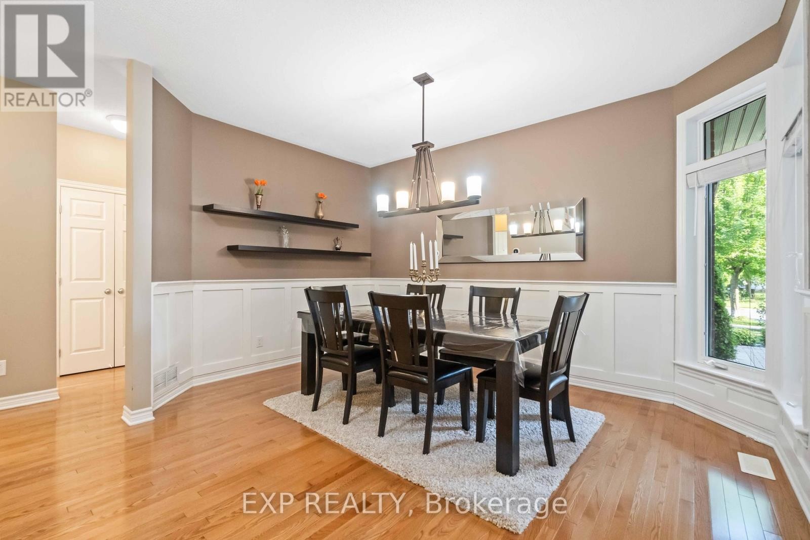 












90 CEDAR VALLEY DRIVE

,
Ottawa,




Ontario
K2M3A3

