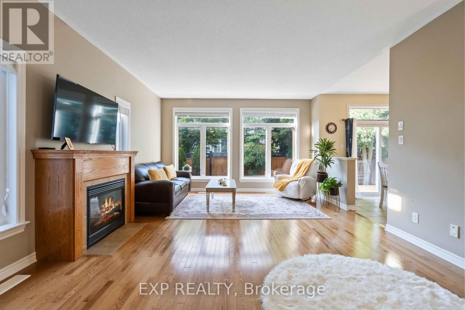 












90 CEDAR VALLEY DRIVE

,
Ottawa,




Ontario
K2M3A3

